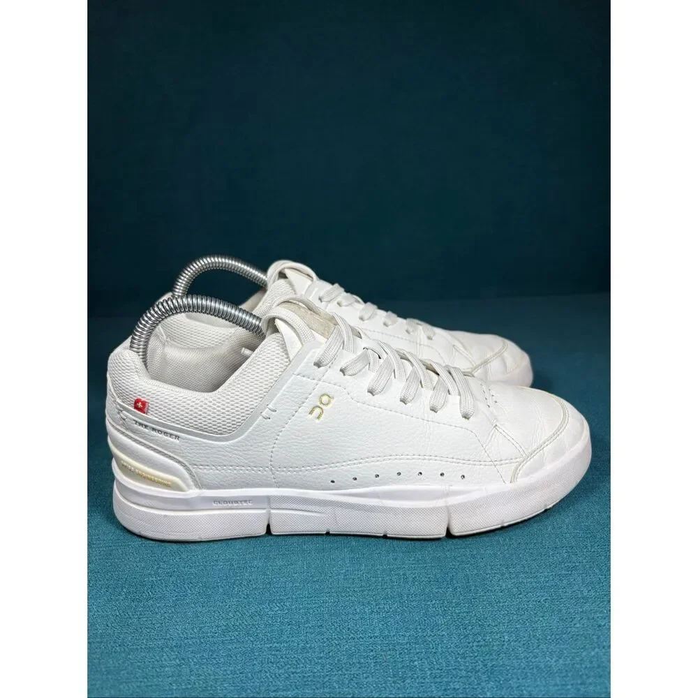 On Cloud THE ROGER Advantage All White Women's Size 8